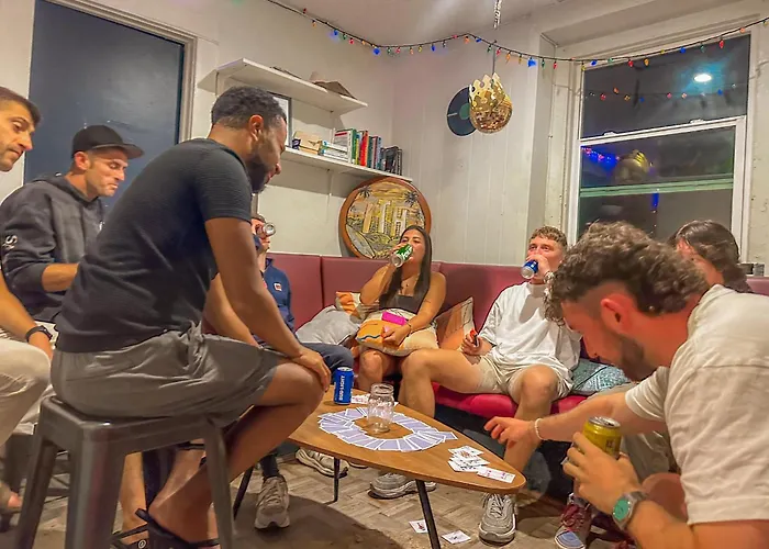 Ith Hermosa Beach Surf Hostel Lax